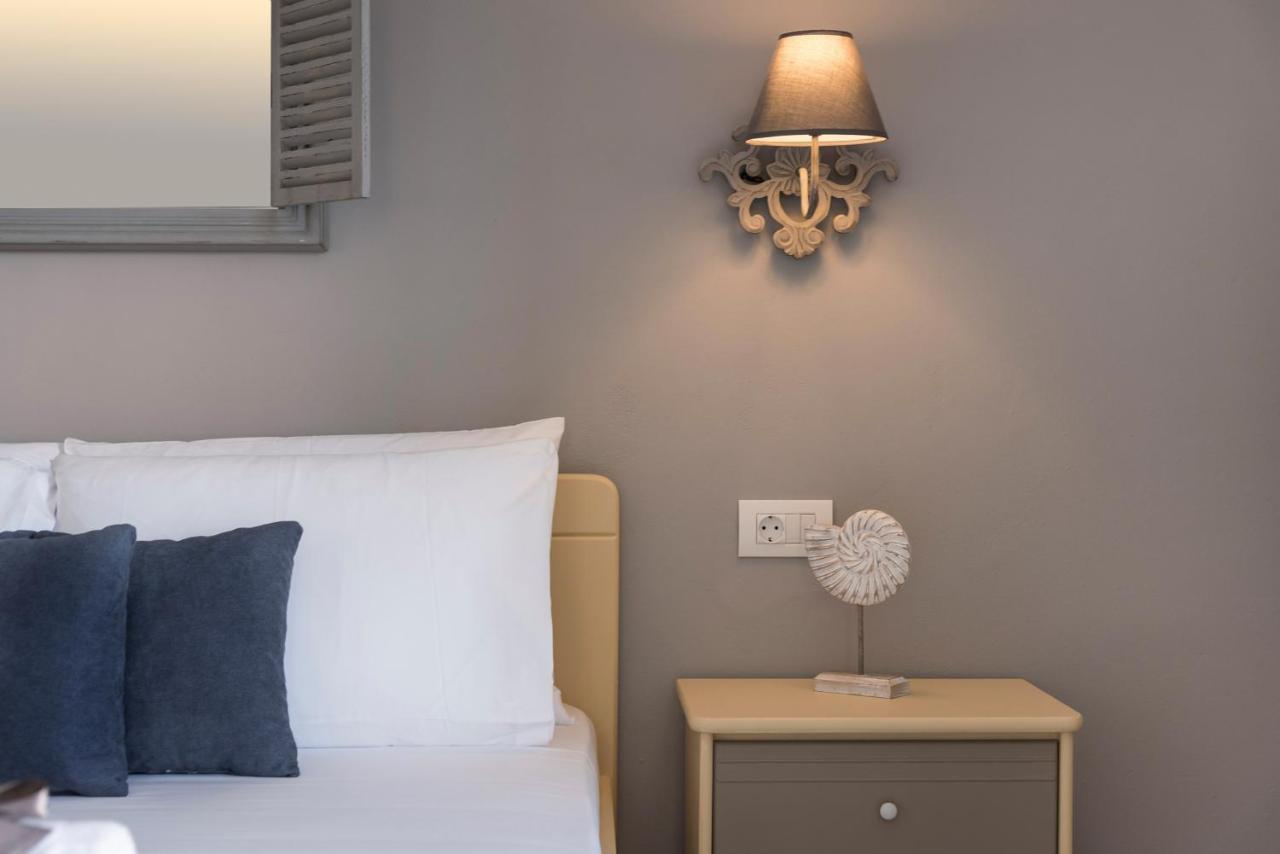 Wave Rooms Maleme Esterno foto