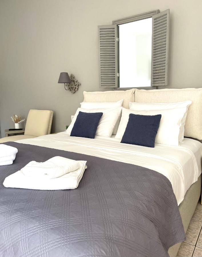 Wave Rooms Maleme Esterno foto